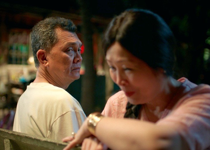 NSND Hồng Vân và NSƯT Hữu Châu trong phim điện ảnh Cưới vợ cho cha.