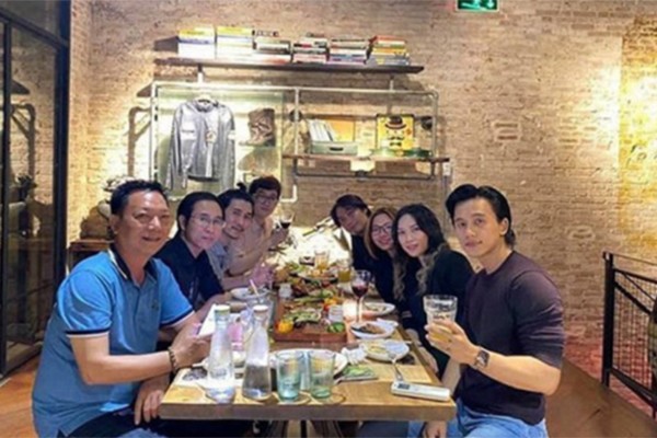 Thân thế nam diễn viên điển trai có 8 năm vướng tin đồn hẹn hò Mỹ Tâm - 4