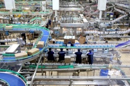 Bị Mỹ áp thuế nặng, Trung Quốc vẫn lập kỷ lục xuất khẩu chưa từng có