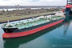 Mẫu xuồng tự sát 240.000 USD của Ukraine gây thiệt hại lớn cho “hạm đội bóng tối” Nga