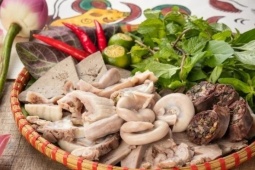 Lòng heo khoái khẩu nhưng nhiều người không biết mình thuộc nhóm phải kiêng