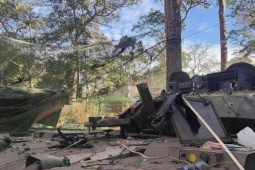 Thái Lan điều tra sự cố xe tăng toác nòng khi giao tranh với Campuchia