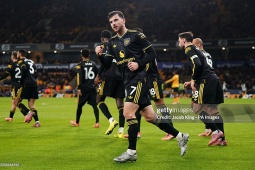 Amorim có "con cưng" là Mason Mount ở MU, nhưng không dám dùng quá tay