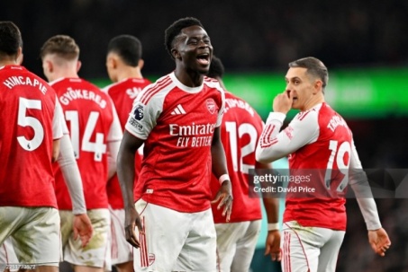 Nghẹt thở bảng xếp hạng NHA: Arsenal vỡ òa trên ngôi đầu, Liverpool tạm vượt MU