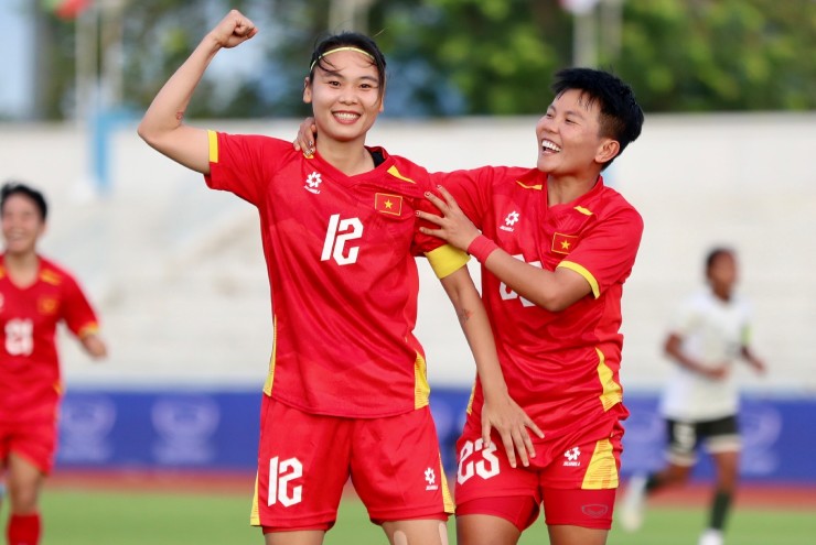 Trực tiếp bóng đá ĐT nữ Việt Nam - Indonesia: Huỳnh Như ấn định (SEA Games) (Hết giờ) - 3