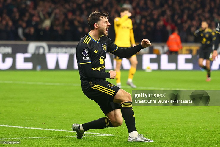 Dù Mason Mount đang có phong độ tốt nhưng HLV Amorim chưa dám sử dụng anh hết công suất