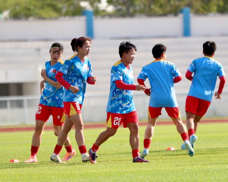 Trực tiếp bóng đá ĐT nữ Việt Nam - Indonesia: Huỳnh Như ấn định (SEA Games) (Hết giờ) - 10