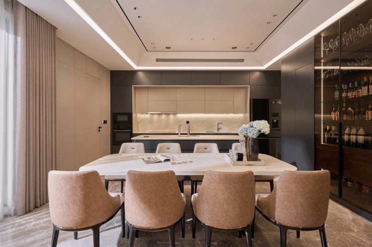 Không gian biệt thự 4 tầng của Đoàn Văn Hậu - Doãn Hải My - 5