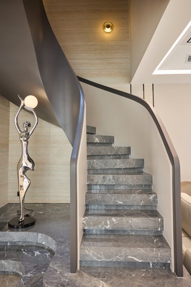 Không gian biệt thự 4 tầng của Đoàn Văn Hậu - Doãn Hải My - 10