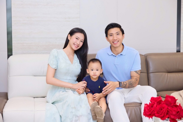 Không gian biệt thự 4 tầng của Đoàn Văn Hậu - Doãn Hải My - 12