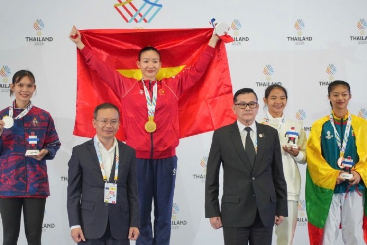 Karate Việt Nam thống trị SEA Games 3 kỳ liên tiếp, sáng chói những ngôi sao vàng