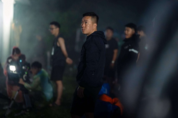 Hoàng Nam khi làm phim Đèn âm hồn. Ảnh: FBNV