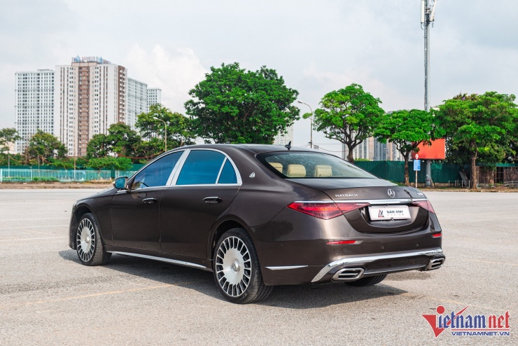 Thợ Việt 'biến' Mercedes-Benz S 500 đời 2010 thành Maybach 2025 giá 15 tỷ - 12