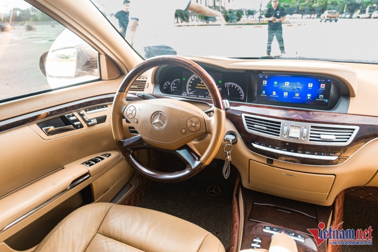 Thợ Việt 'biến' Mercedes-Benz S 500 đời 2010 thành Maybach 2025 giá 15 tỷ - 17