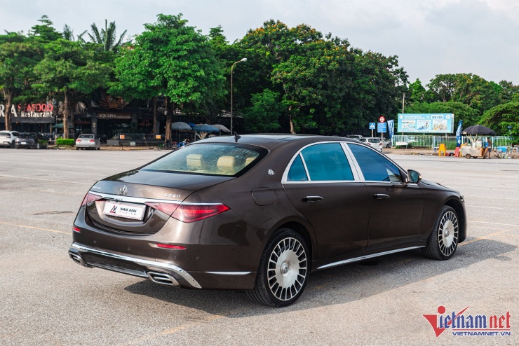 Thợ Việt 'biến' Mercedes-Benz S 500 đời 2010 thành Maybach 2025 giá 15 tỷ - 21