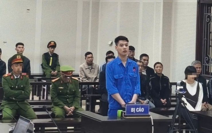 Bị cáo Nguyễn Văn Ban tại phiên tòa xét xử.