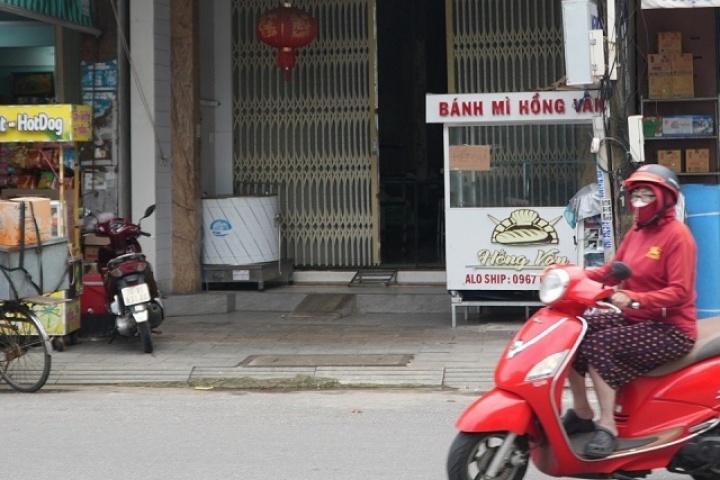 Số người ngộ độc sau ăn bánh mì ở Quảng Ngãi tăng hơn 100