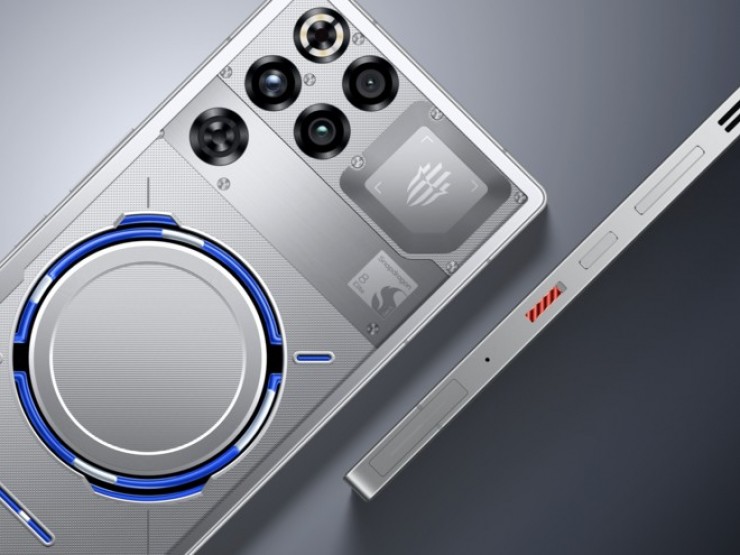 Thêm một smartphone chuyên game dùng tản nhiệt bằng chất lỏng, pin 7.000mAh