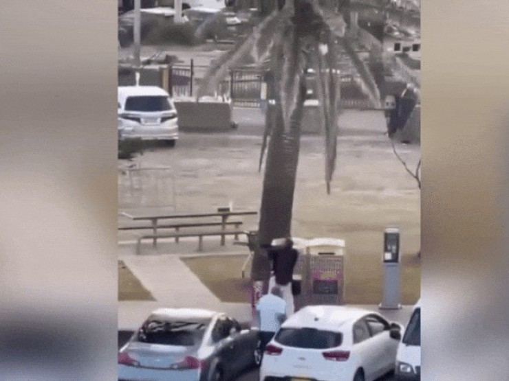 Toàn cảnh vụ xả súng ở bãi biển Australia khiến 15 người thiệt mạng