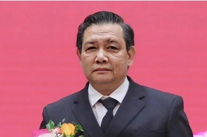 Ông Phạm Tấn Hoàng, cựu Phó Chánh án TAND cấp cao tại Đà Nẵng, bị cáo buộc nhận hối lộ 220 triệu đồng trong hai vụ "chạy án". Ảnh: Tòa án