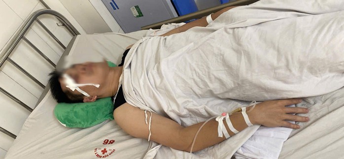 Tài xế P.T.V. đang được điều trị tại Bệnh viện Quân y 105 với chẩn đoán chấn thương sọ não