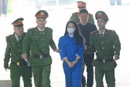 Loạt cựu thẩm phán bị xét xử trong chuỗi 20 vụ 'chạy án'