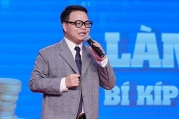 'Mr Hunter' Lê Khắc Ngọ bị dẫn độ về Việt Nam