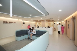 Hành trình mổ cận tại DND: Một ca mổ cận diễn ra như thế nào?