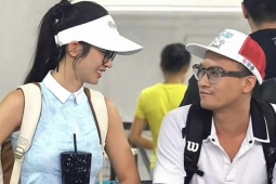 Đức Phạm và bạn gái 'dính như sam' trên sân pickleball