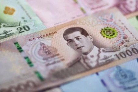 Baht tăng vọt lên đỉnh 4 năm, Chính phủ phải “ra tay” khẩn cấp