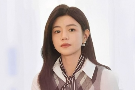 4 thói quen giúp Trần Nghiên Hy giữ da căng bóng ở tuổi 42