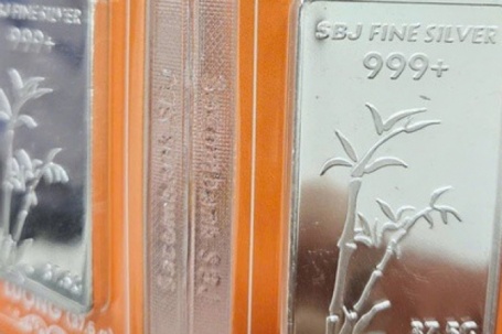 Giá bạc hôm nay 15-12: Công ty bạc có động thái mới