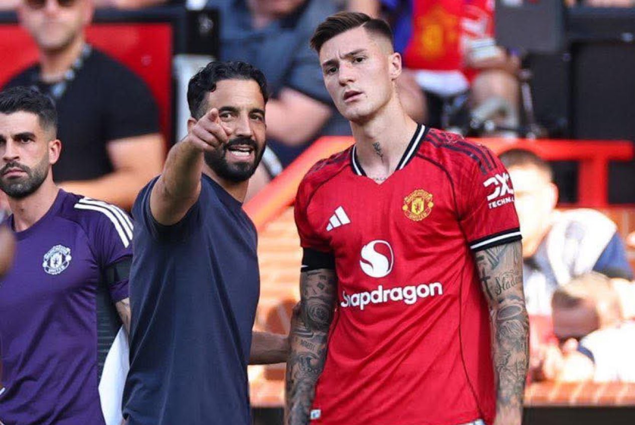 Sesko báo tin vui cho Amorim