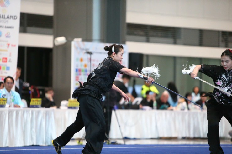 Thúy Vi tham dự nội dung đối luyện nữ sau 12 năm, cùng đàn em Nguyễn Thị Hiền