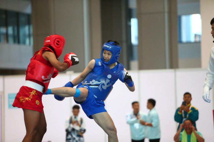 Văn Chưởng và Thu Thủy đánh như "phim chưởng", giật 2 HCV cho wushu Việt Nam - 1