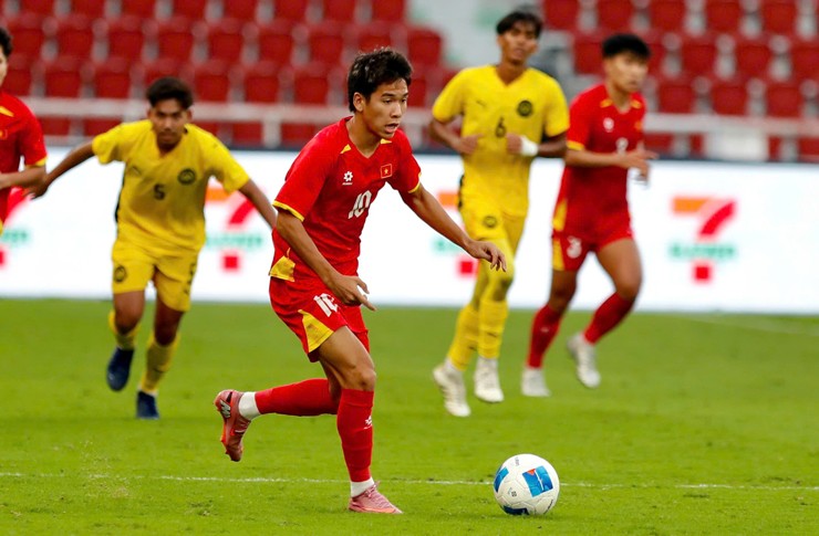 U22 Việt Nam thắng dễ U22 Malaysia ở vòng bảng