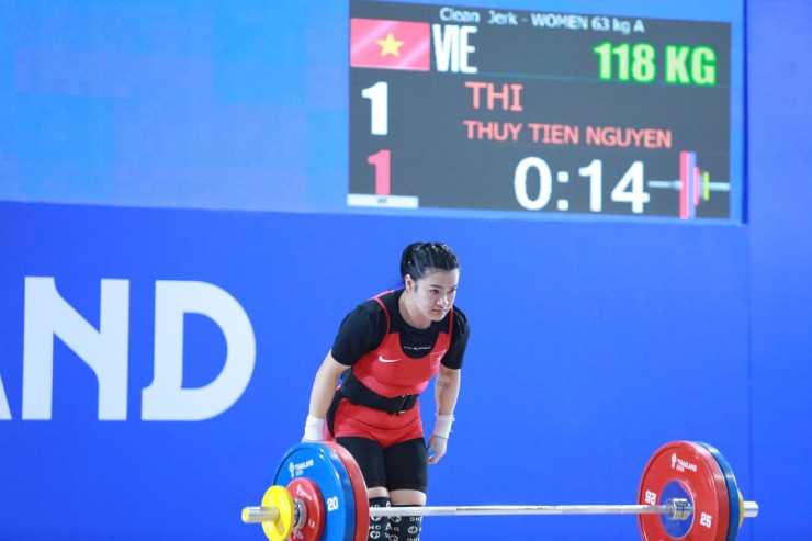 Trực tiếp SEA Games 33, đoàn Việt Nam thi đấu 15/12: Điền kinh liên tục có HCV, đỉnh cao Nguyễn Thị Oanh - 31