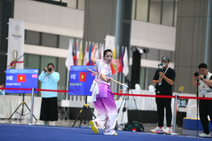 Trực tiếp SEA Games 33, đoàn Việt Nam thi đấu 15/12: Điền kinh liên tục có HCV, đỉnh cao Nguyễn Thị Oanh - 40