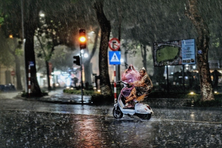 Miền Bắc trời rét, miền Trung mưa dai dẳng - 1