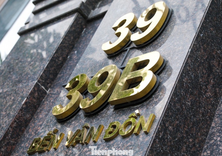 Khu “đất vàng” 39–39B Bến Vân Đồn.