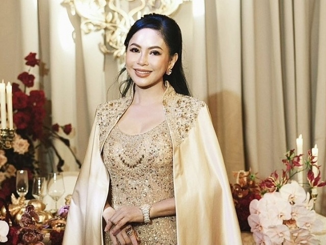 5 bộ cánh đắt giá của diễn viên Thủy Tiên