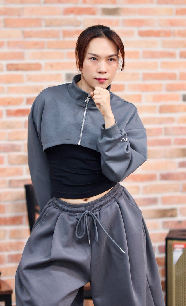 Trong số những cách giảm cân, phương pháp hiệu quả nhất của Mỹ Tâm là chăm chỉ luyện vũ đạo. Có những ngày nữ ca sĩ đã phải tập luyện đến 5 tiếng/ngày.