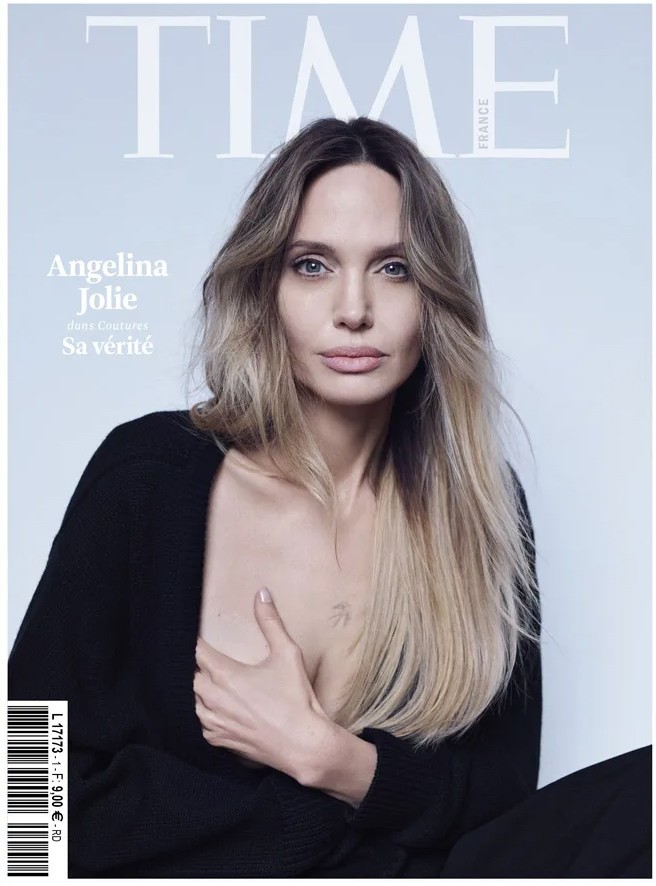 Angelina Jolie trên trang bìa tạp chí Time của Pháp.