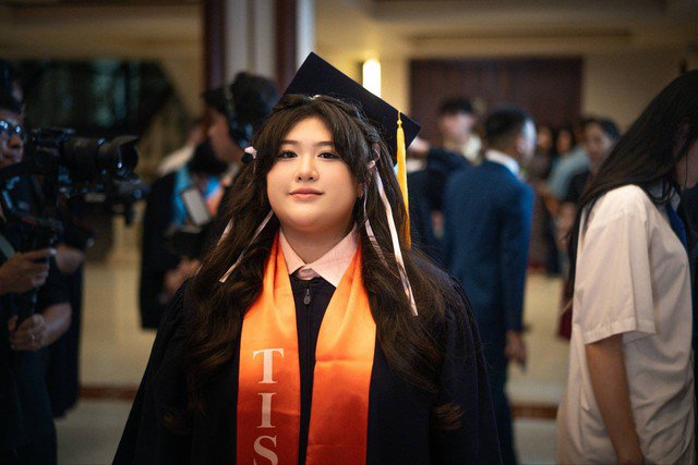 Theo NSND Hồng Vân từng chia sẻ với truyền thông, Ngọc Châu hiện tại đã trưởng thành, tự lập, có thể một mình khám phá thế giới, biết chịu trách nhiệm về hành động của bản thân, khiến cha mẹ yên tâm, tự hào.