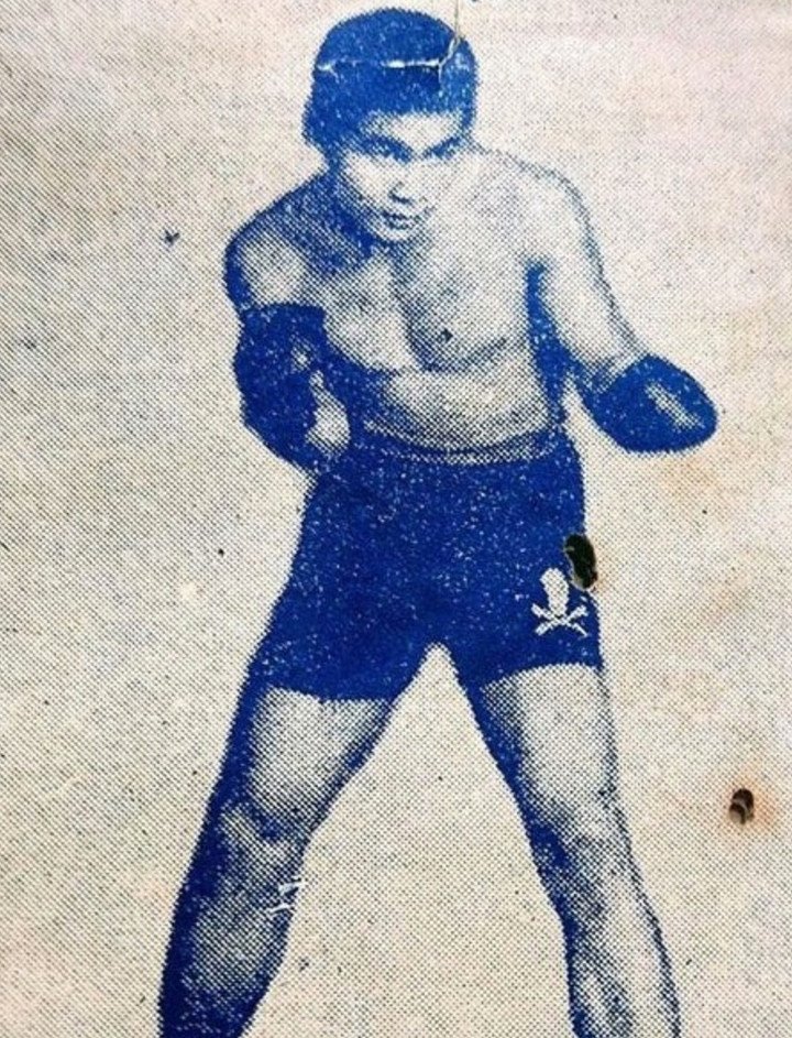 Võ sư Lý Huỳnh thời trẻ. Ông từng được mệnh danh "Báo đen" của làng võ.