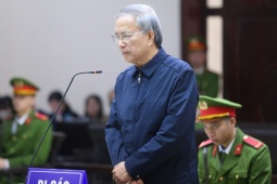 Cựu Bí thư Tỉnh ủy Vĩnh Phúc Phạm Văn Vọng xin hưởng án treo để chăm sóc vợ