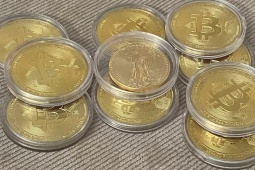 Bitcoin tiếp tục giảm mạnh: Vì sao đà tăng cuối năm vẫn chưa xuất hiện?