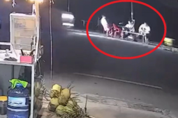 Ba thanh niên uống nước ven đường bị xe khách tông, hai người tử vong