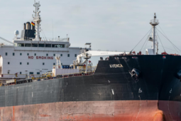 Bí mật bất ngờ trên các tàu chở dầu thuộc "Hạm đội Bóng tối" của Nga