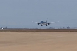 Phi công tiết lộ hậu trường 'xông đất' chưa từng có ở sân bay Long Thành